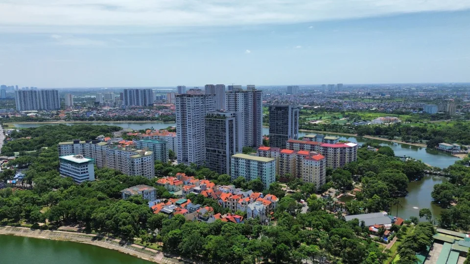 Căn góc hai mặt tiền